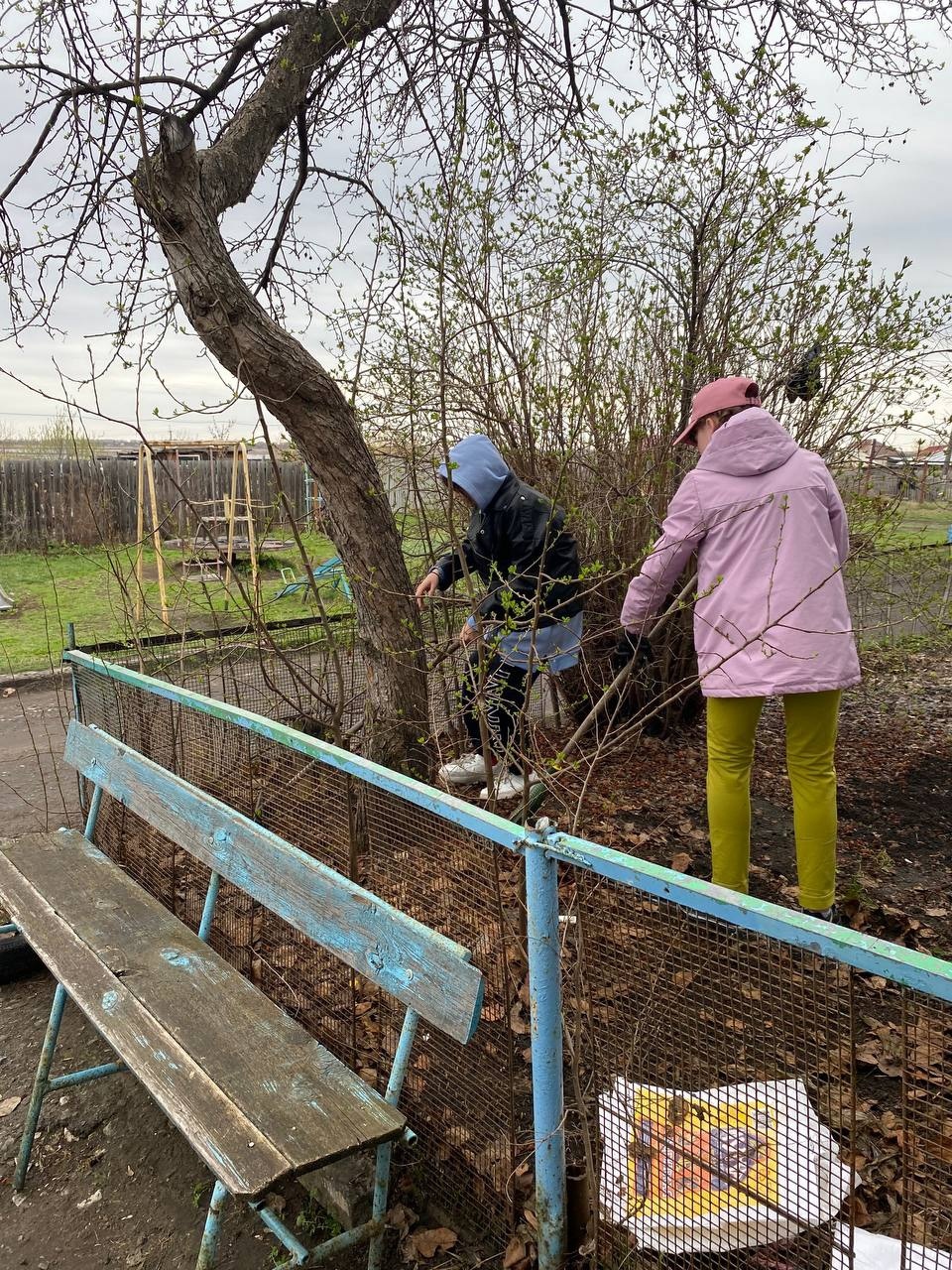 Первые спешат на помощь!.